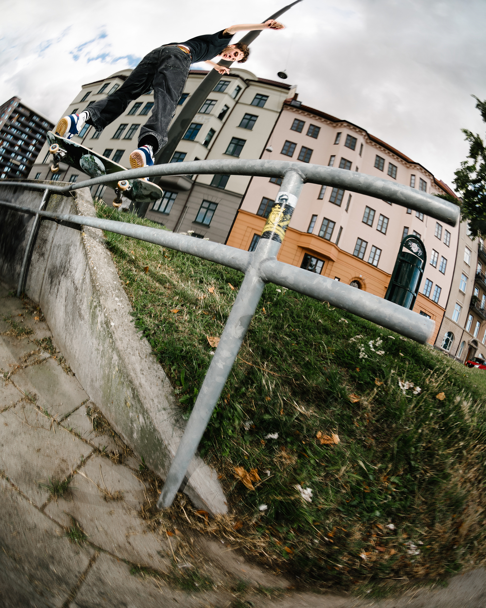 Alex_Elfving_Backlip.jpg