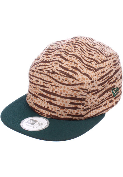 Highlite_New_Era_2015_Titus_Duesseldorf_1.jpg