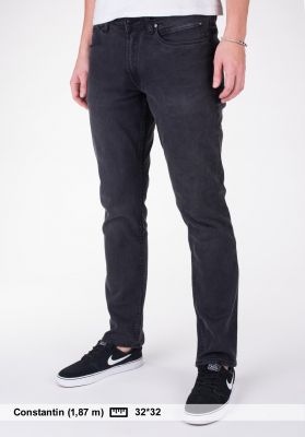 Reell-Jeans-Nova-2.jpg