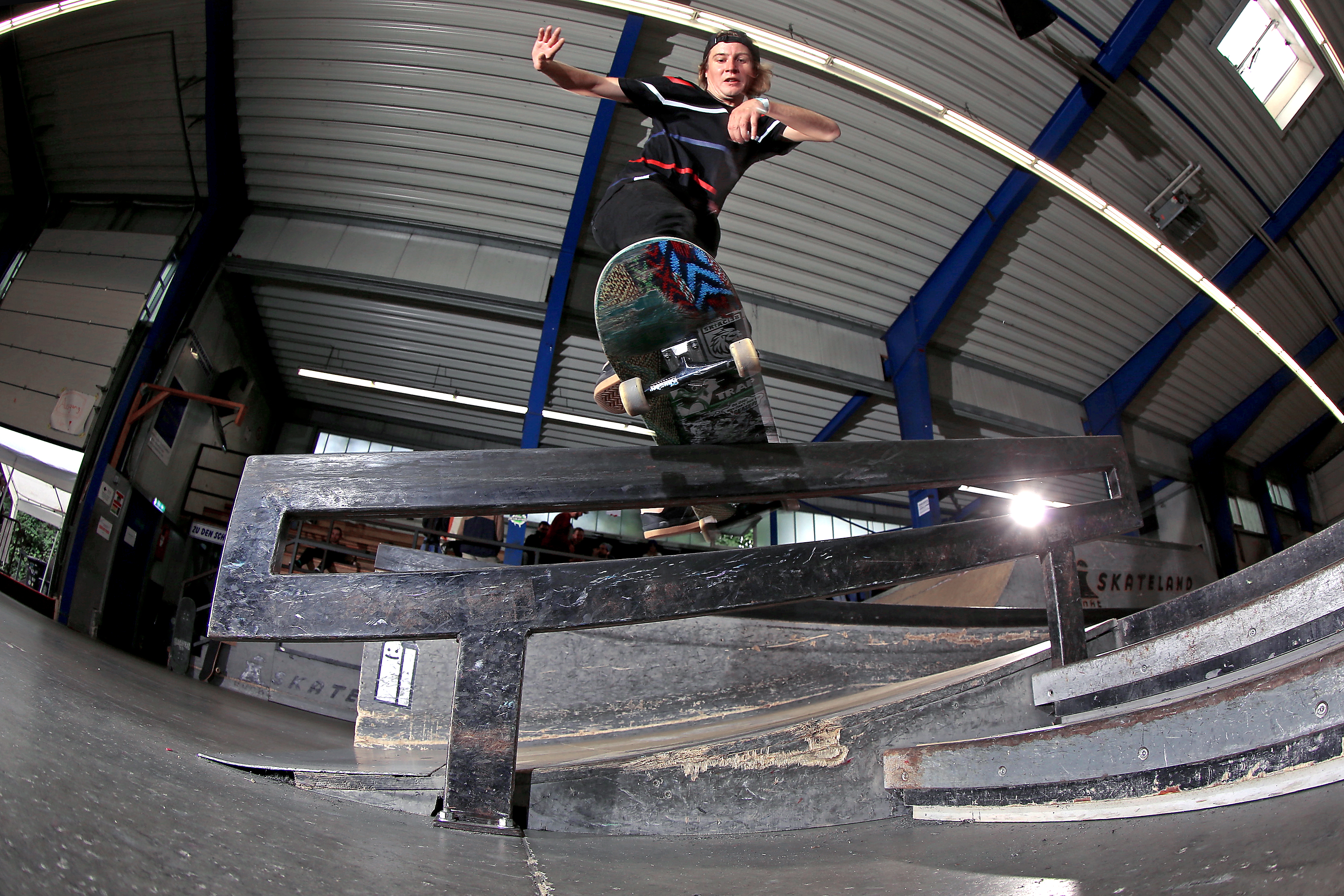 SandroEiselt_FsBoardslide_Gentsch_COS.jpg