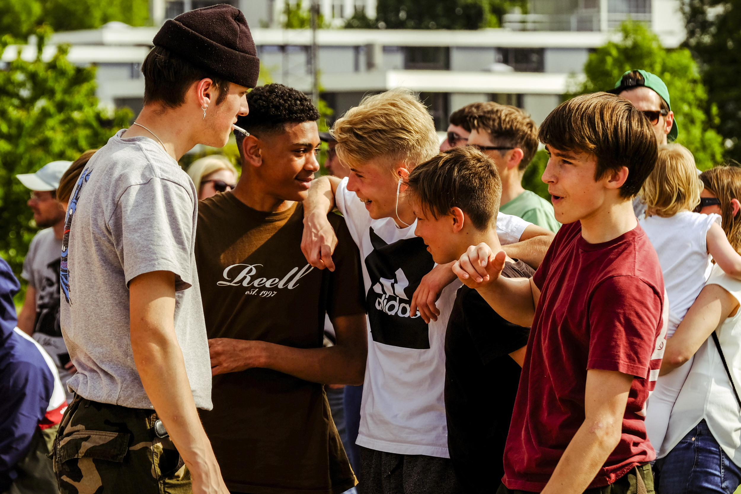 crew08.jpg