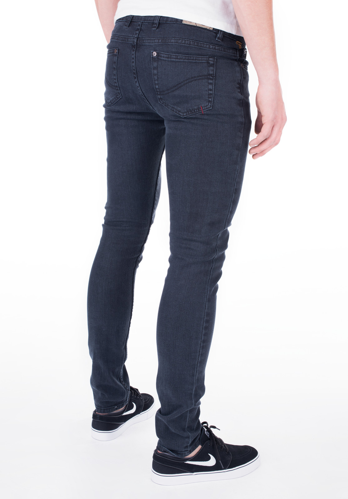 skinny2.jpg