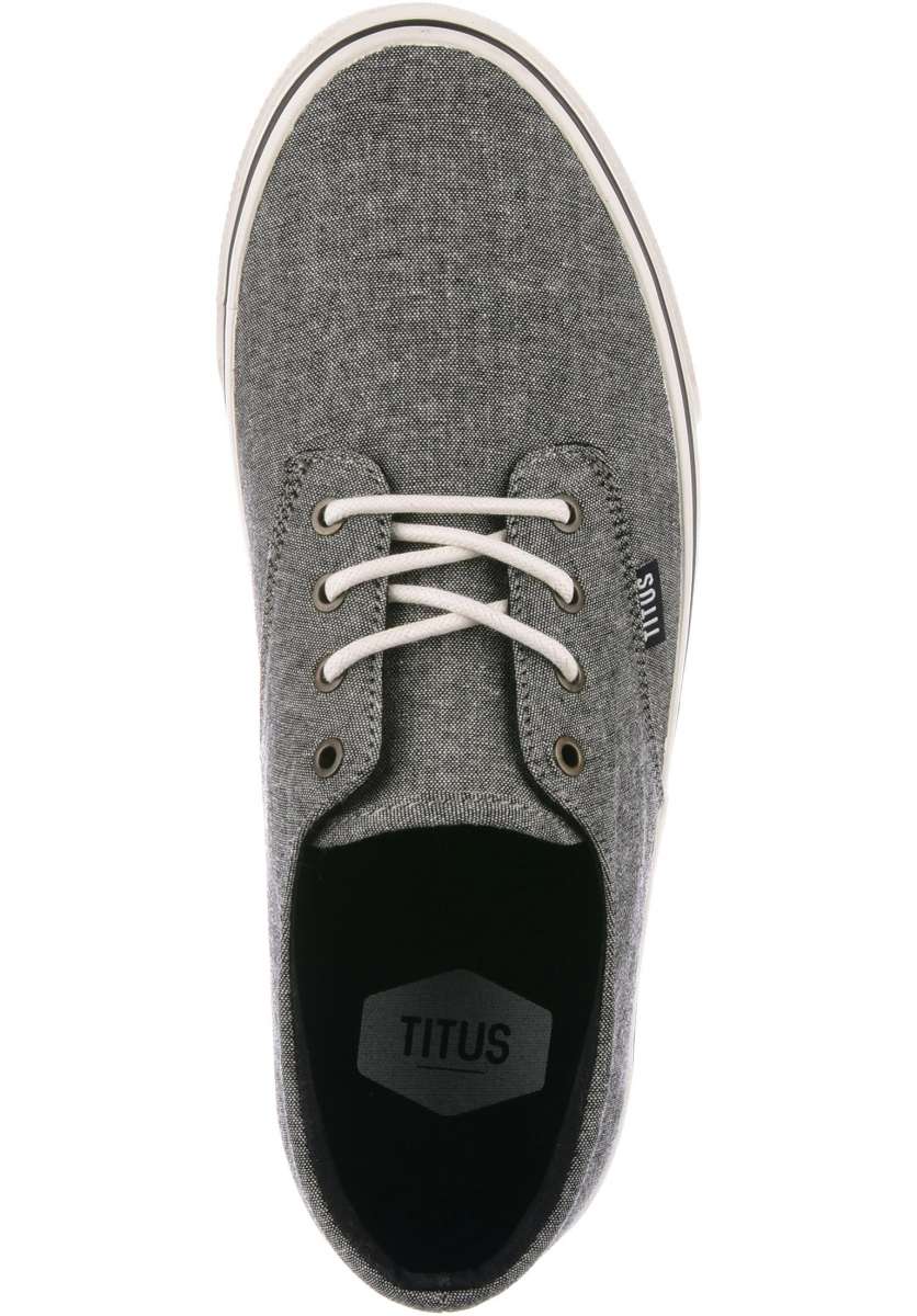 titus-clubman-chambray-stone-white-closeup2_600x600@2x.jpg