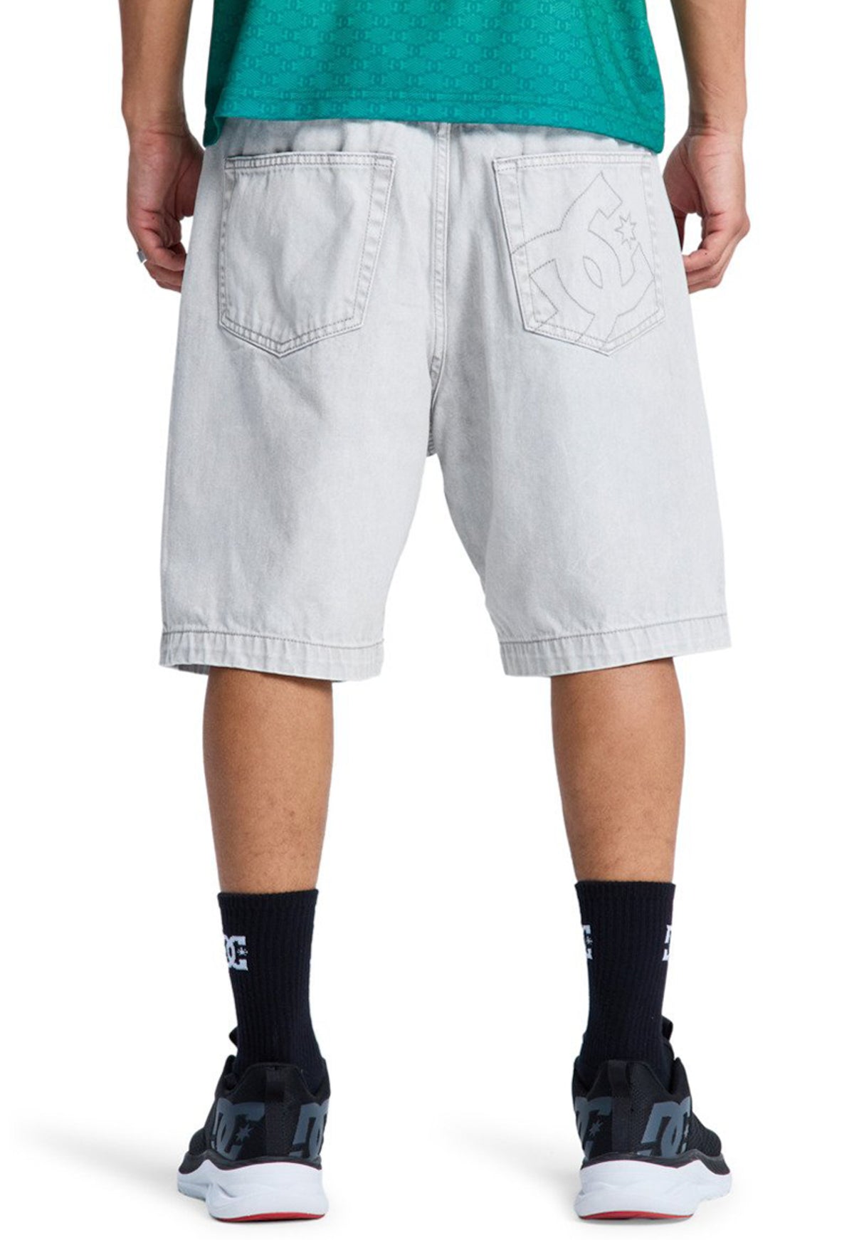 Baggy Denim Short wilddove Rueckenansicht