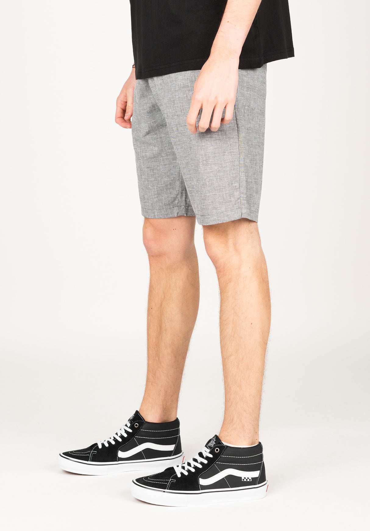 Lukas|1,84|32