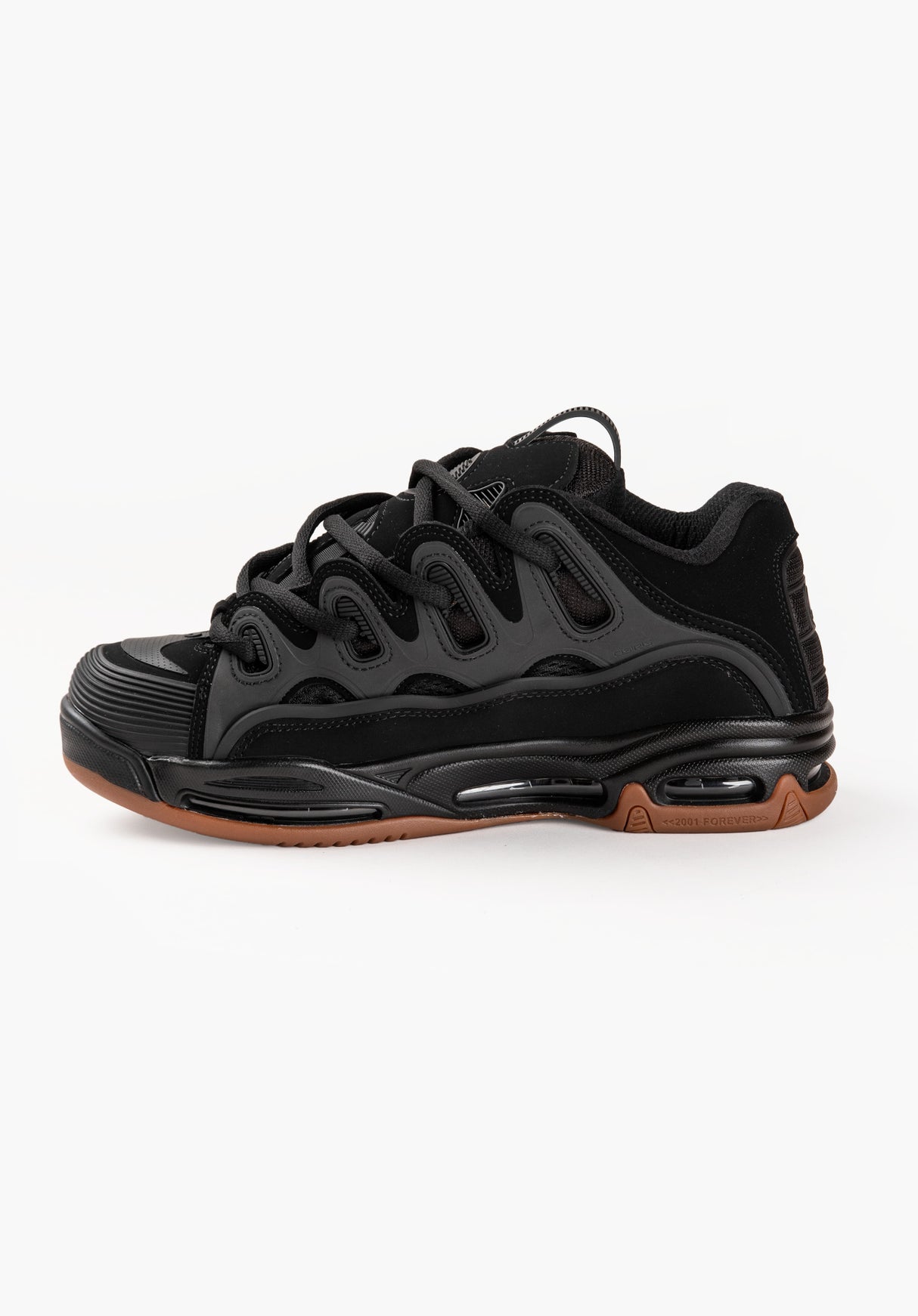 D3 2001 black-black-gum Closeup1