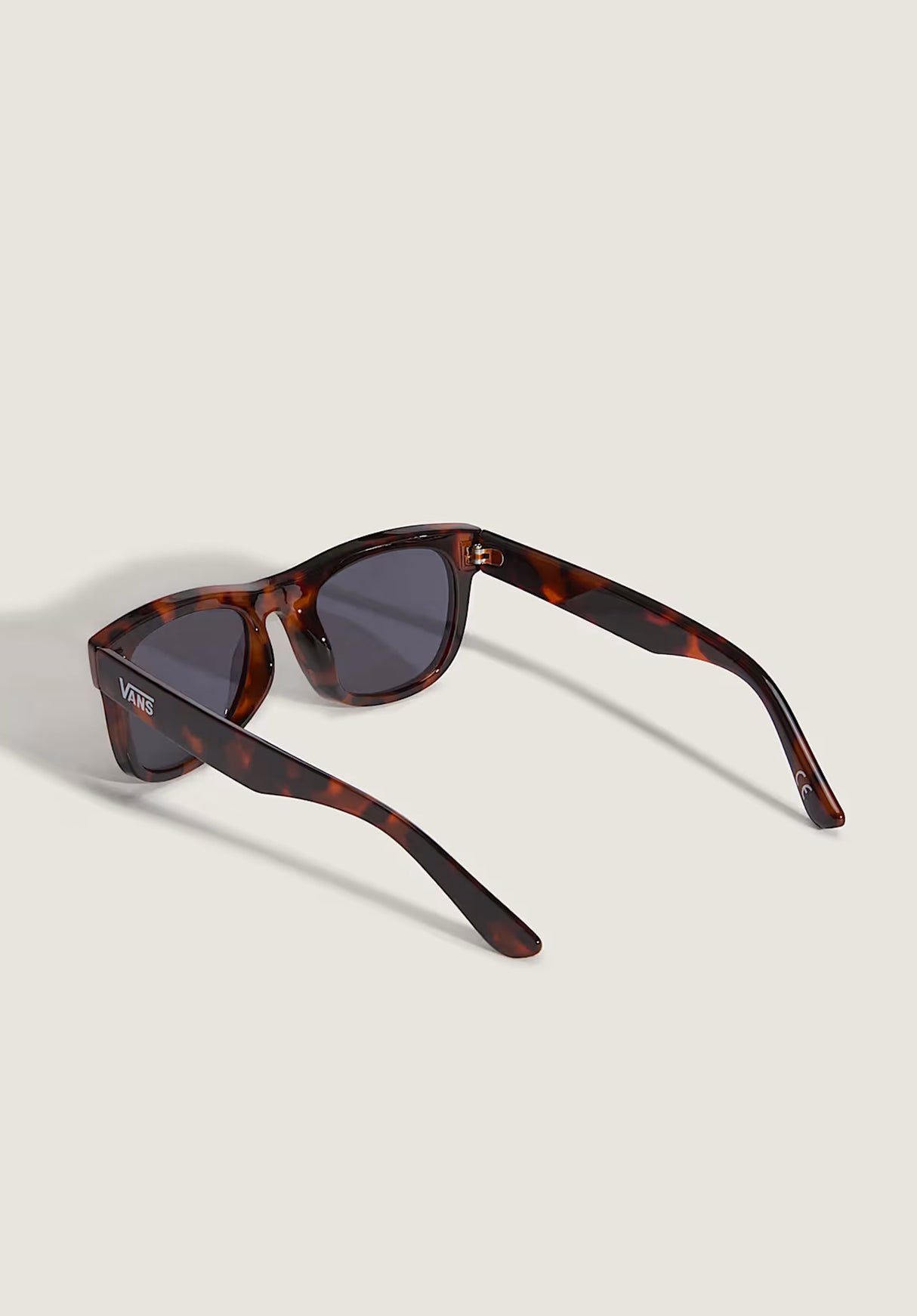 Spicoli 4 tortoise-shell Closeup1