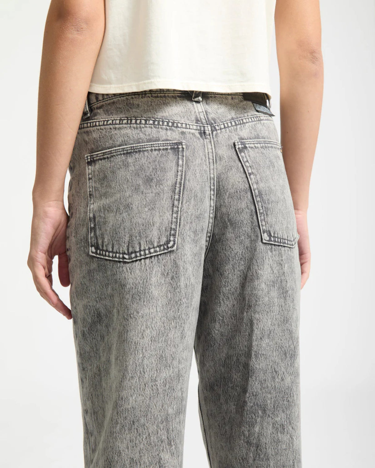 Daddio Jean greyvintage Closeup2