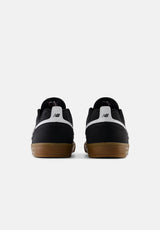 306 Jamie Foy black-white-gum Closeup2
