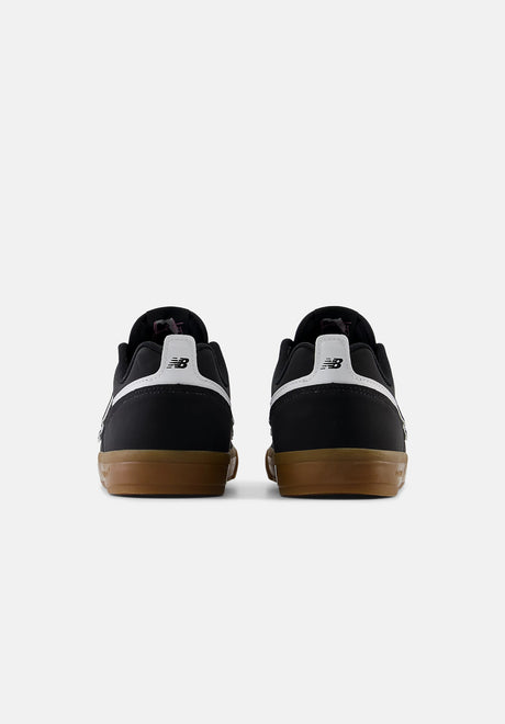 306 Jamie Foy black-white-gum Closeup2