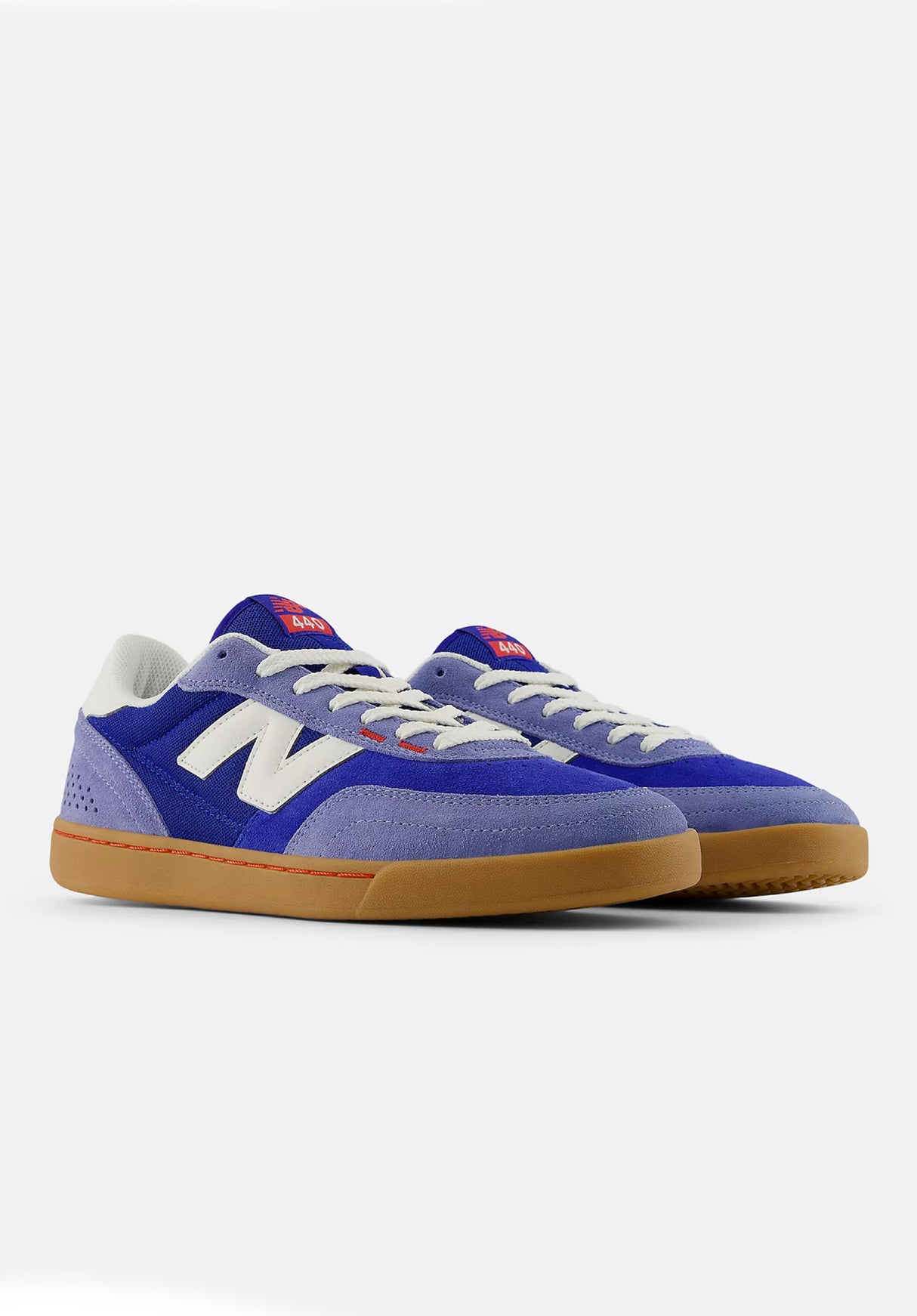 440 V2 royal Rueckenansicht