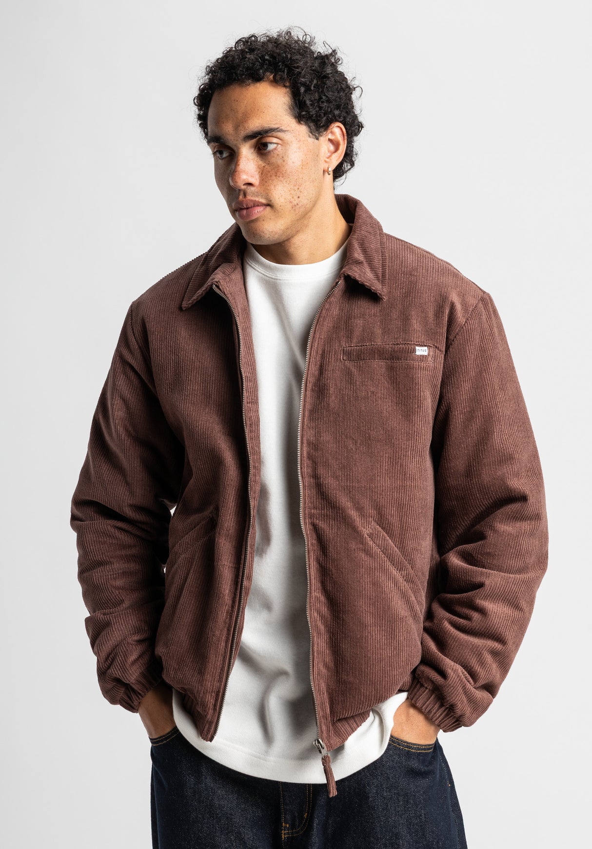Sanger darkbrown-cord Rueckenansicht