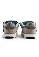 Tave TT dove-gray-lightblue Closeup2