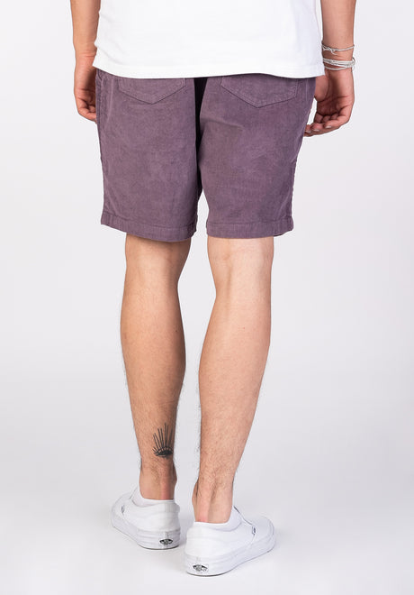 Jannik|1,80|L