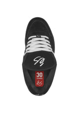 Accel black Closeup1