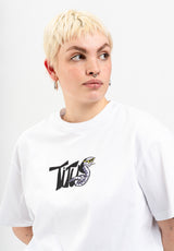 Minna white Closeup1
