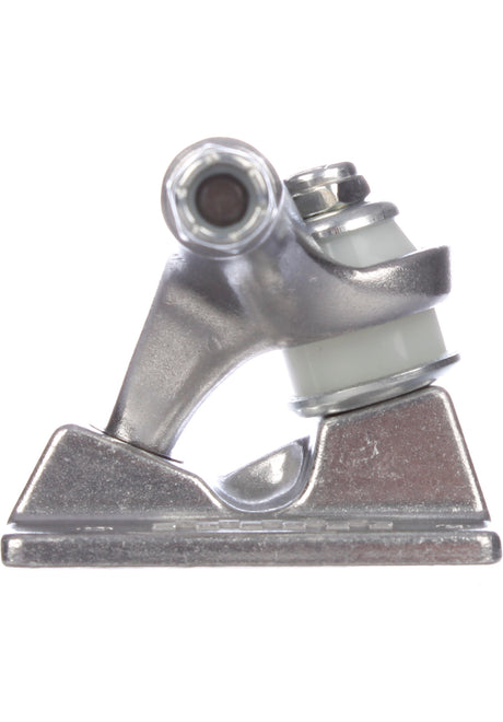 3.875 Classic 00 silver Close-Up1