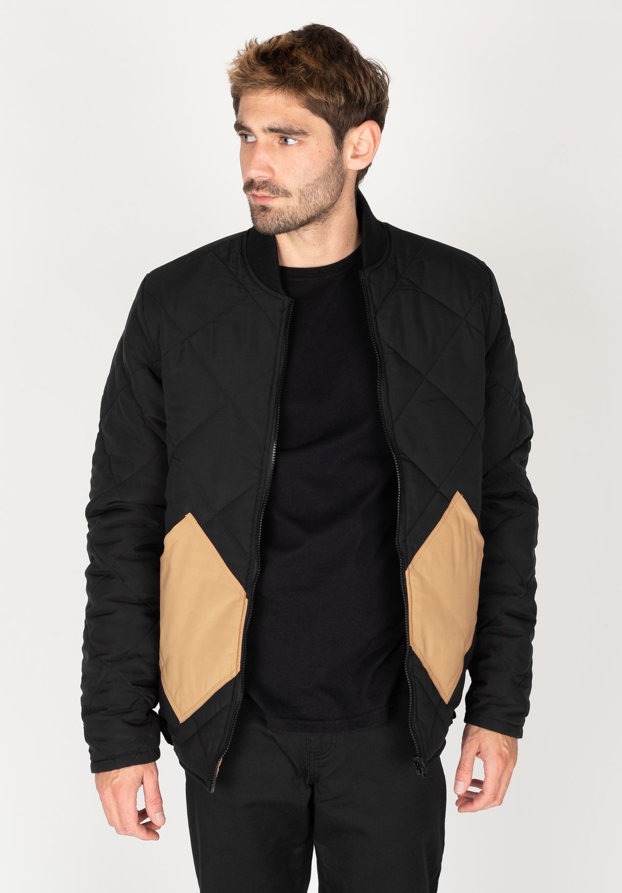 Toni|1,83|L