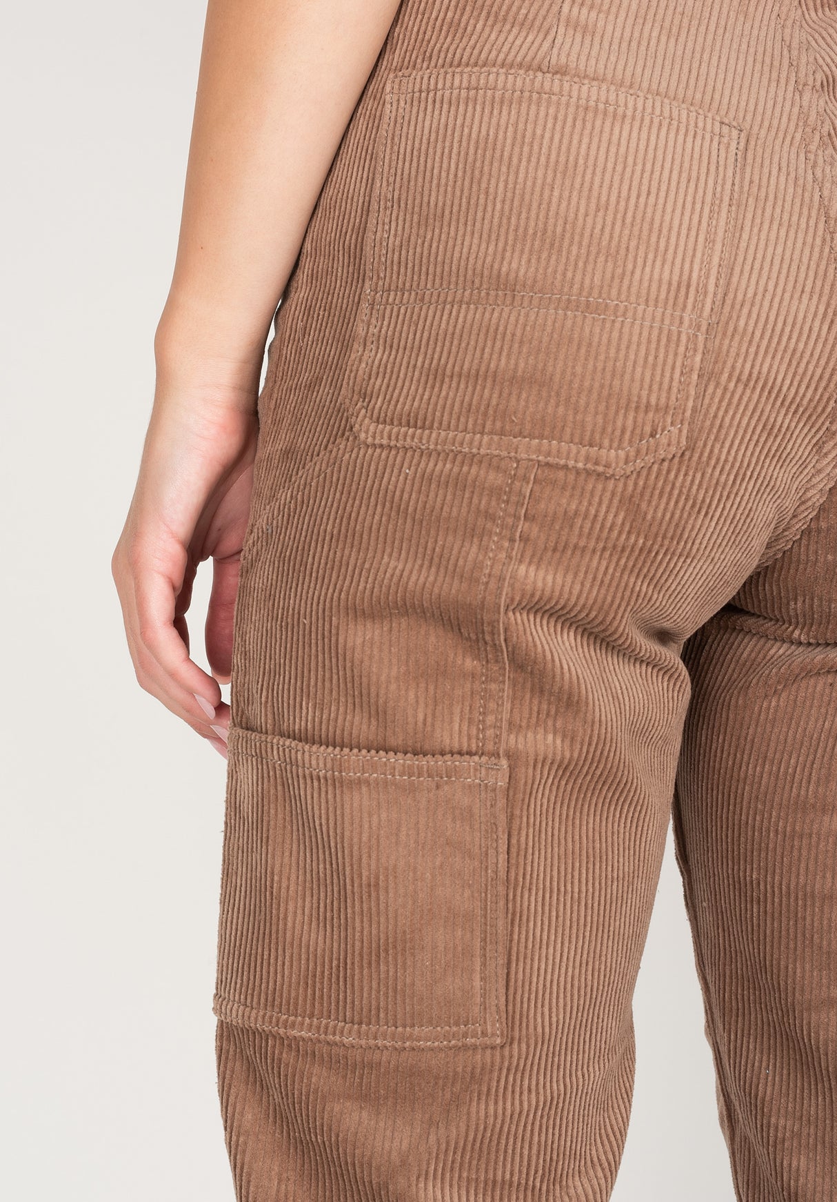 Jana|1,74|27*32