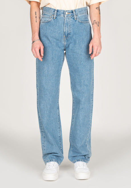 Nina|1,73|27